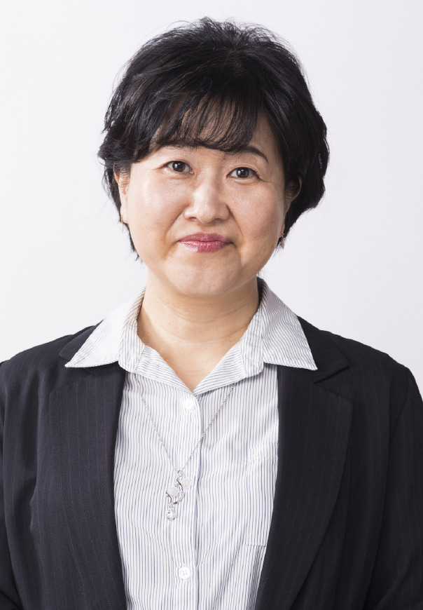 井上 由希子